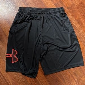 Under Armour Mens Large thin pocket shorts